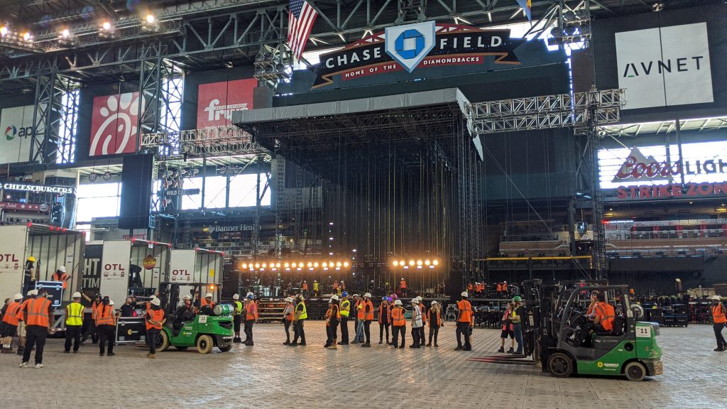During a stadium show load-in at Chase Field, the heat was on! Extreme temperatures increase the risk of heat-related illness during stadium show load-ins – and Rhino Staging was no exception. Don’t worry! This rescue story has a cool, happy ending.